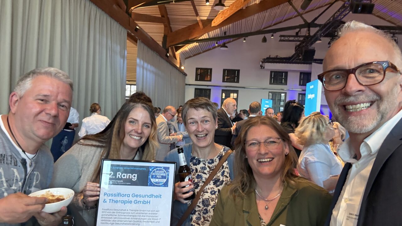 Die Schmerzversteher Team